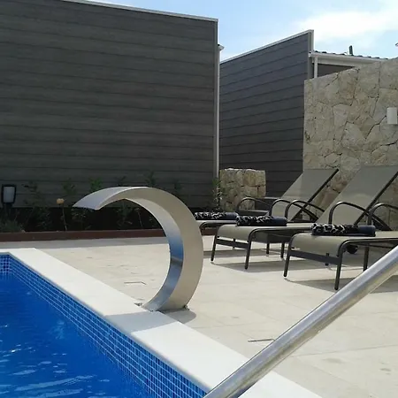 Anka Bed & Breakfast 4*