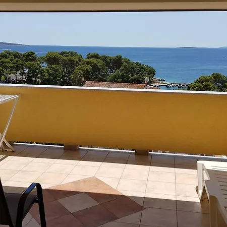 Frühstückspension Anka 4*