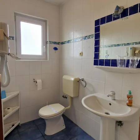 Anka Bed & Breakfast Kampor