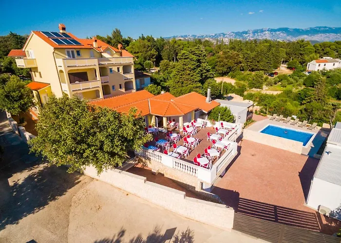 Anka Couette-café Kampor