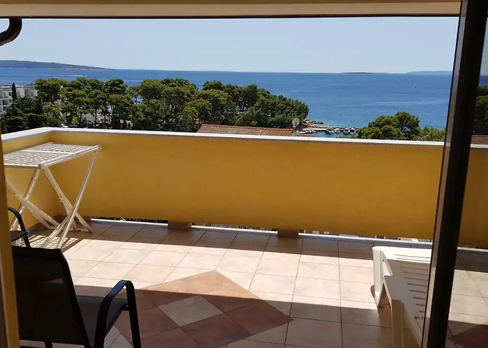 Couette-café Anka 4*